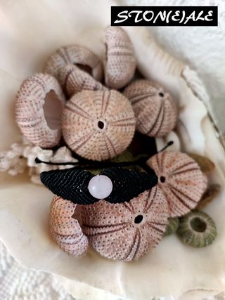 Bracciale in macrame con quarzo rosa