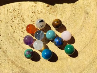 Bracciale in macrame con quarzo rosa