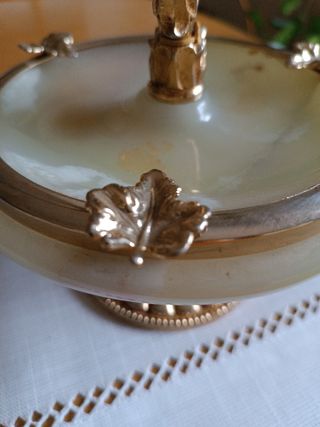 Cenicero  y mechero de alabastro