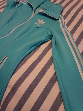 Vestido adidas