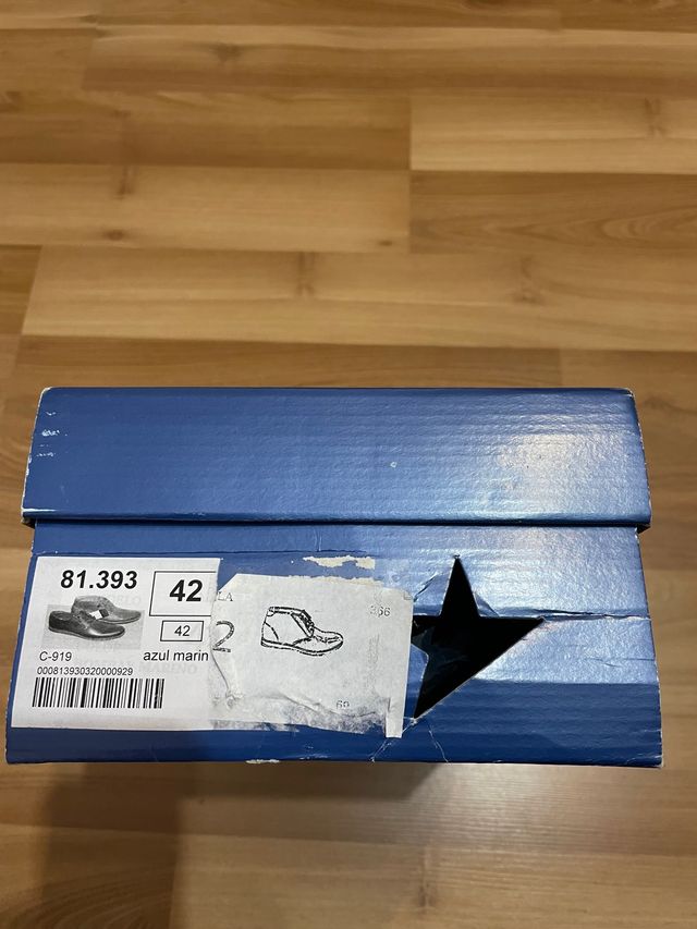 Zapato de media caña de piel cetti numero 42