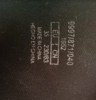 Botines planos acordonados chica de Stradivarius