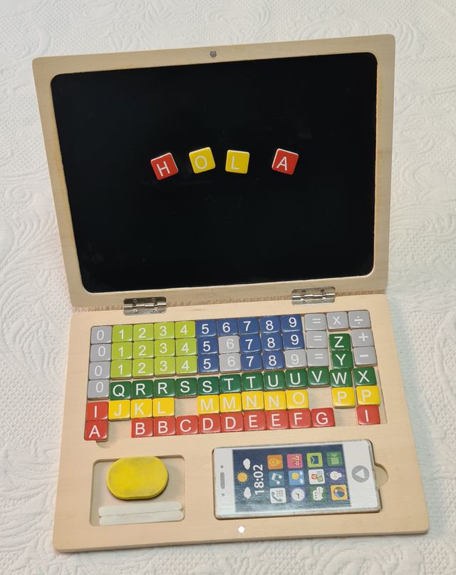 JUGUETE PORTÁTIL MADERA PIZARRA