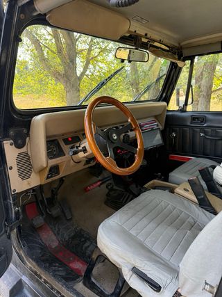 Jeep Wrangler YJ