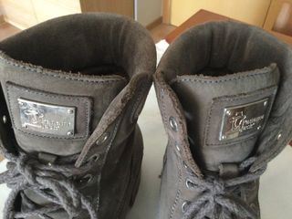 Botas Panama Jack de colot gris