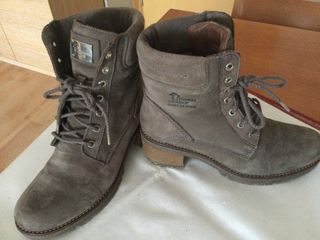 Botas Panama Jack de colot gris