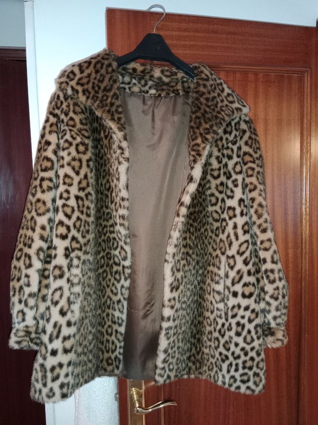 Abrigo leopardo señora