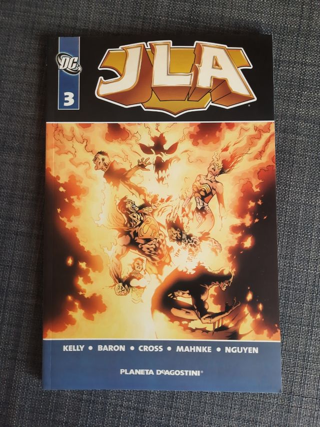 JLA tomos 1 al 5 Planeta Liga Justicia