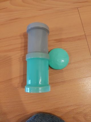 Lote biberones Twistshake y Carrefour