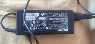 Portátil Toshiba satellite A500-141