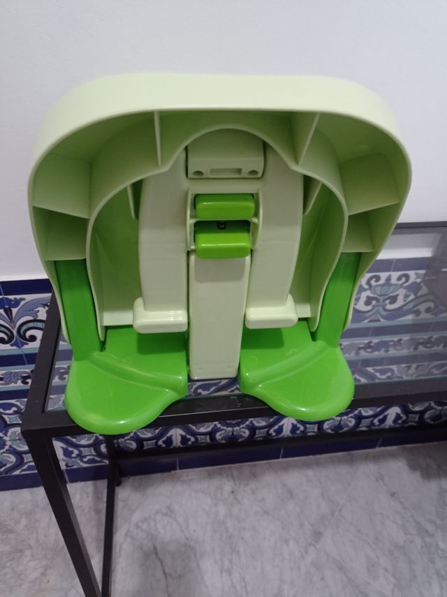 Asiento de baño bebé