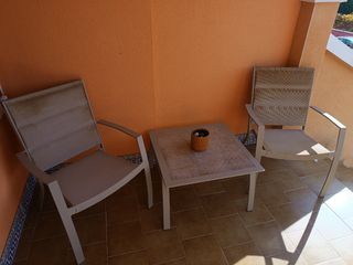 CONJUNTO SILLAS Y MESA JARDÍN