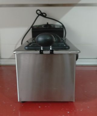 Freidora eléctrica 