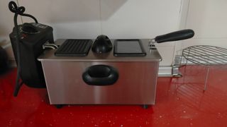 Freidora eléctrica 