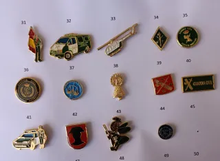 Dos Medallas Tristicos Virgen y Cristo Moclin