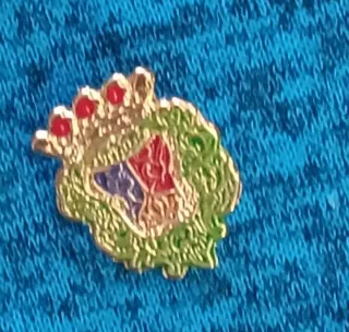 Dos Medallas Tristicos Virgen y Cristo Moclin