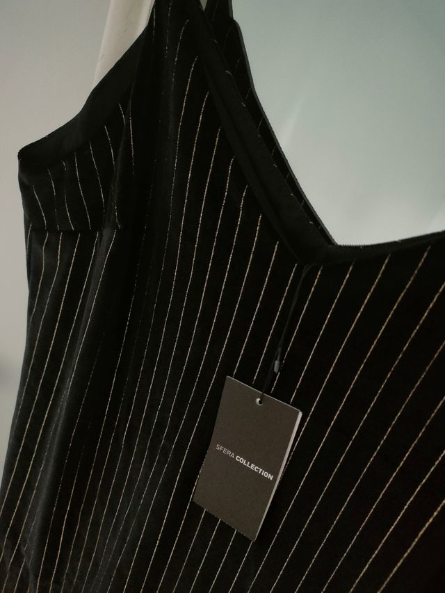 Blusa terciopelo Sfera Nueva con etiquet