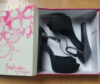 Zapato fashion de mujer 