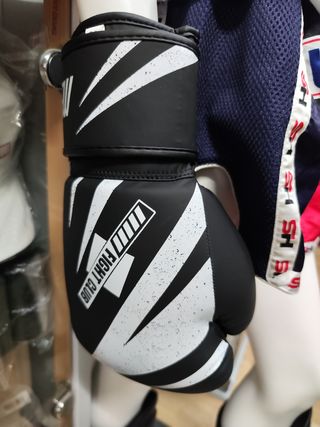 GUANTES BOXEO, KICKBOXING, MUAY THAI