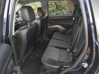 Mitsubishi Outlander 2011