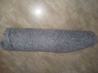 Alfombra color gris 80x80 cm