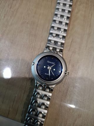 Reloj Novestel de mujer analógico