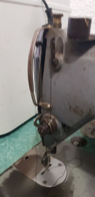 Máquina de coser singer