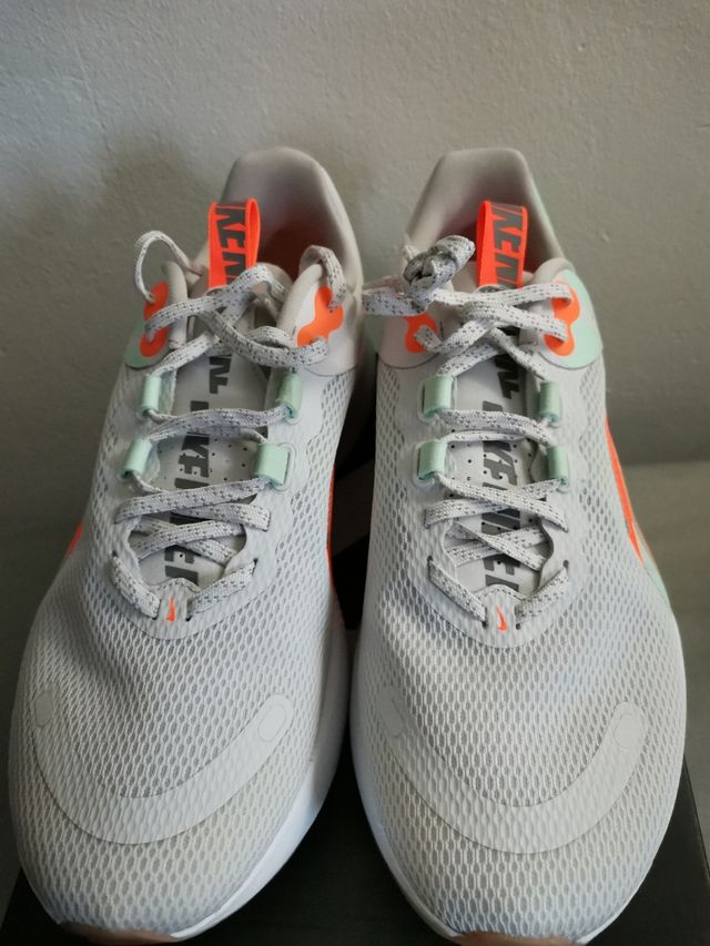 Bambas NIKE REACT talla 42.5 27cm sin estrenar