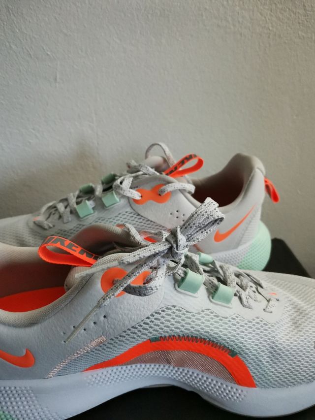 Bambas NIKE REACT talla 42.5 27cm sin estrenar