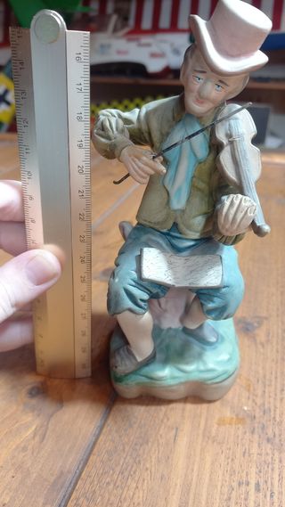 Figura porcelana violinista