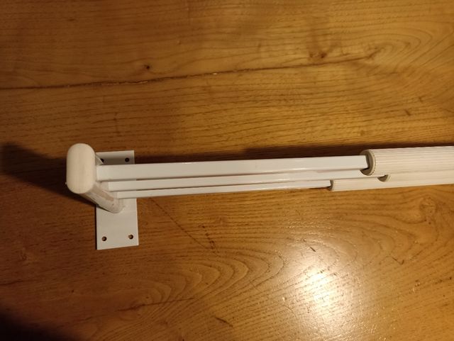 porta asciugamani salva spazio