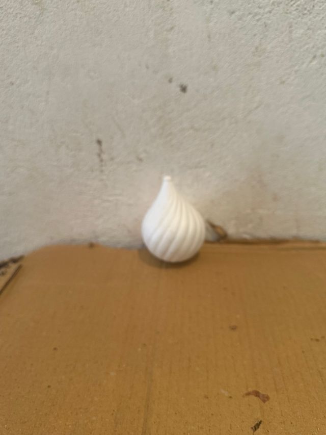 palline e cerchi di natale in polisirolo