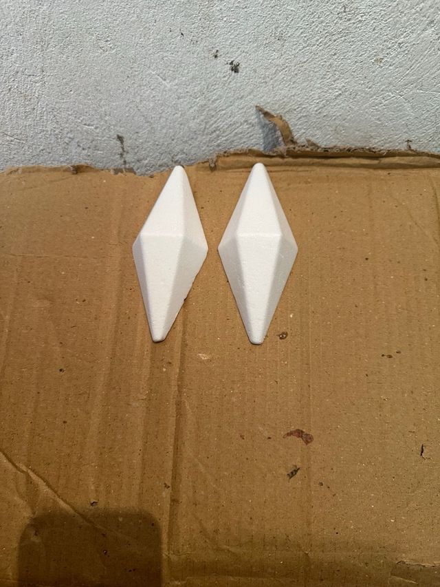 palline e cerchi di natale in polisirolo