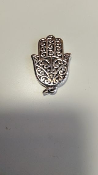 Colgante Mano de Fátima en plata 925.
