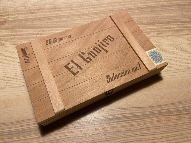 Caja Puros de madera