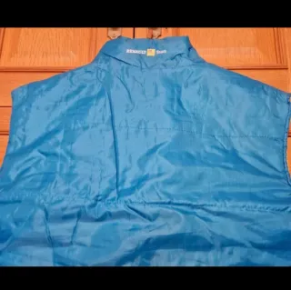 POLO y CHALECO ALONSO RENAULT F1 y Cordón regalo