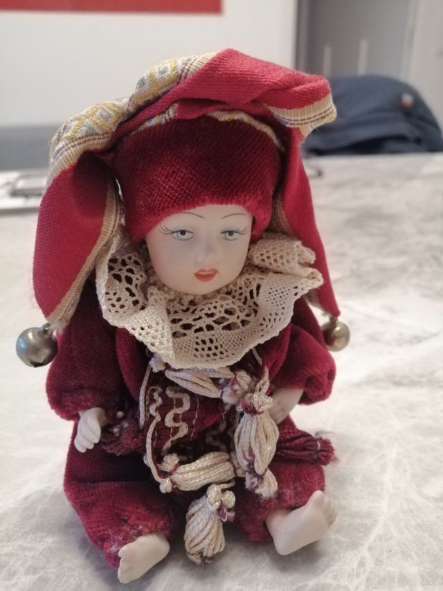 Bambola da collezione Jolly