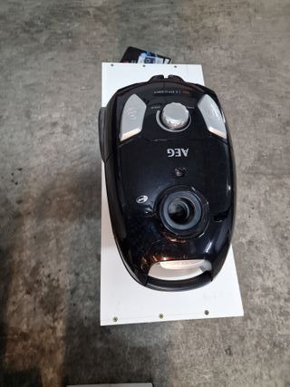 Aspirador AEG VX4