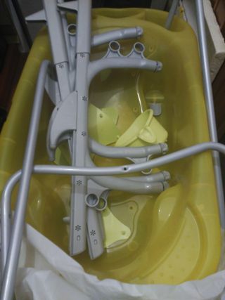 Bañera Idro Baby Extraíble. Marca CAM