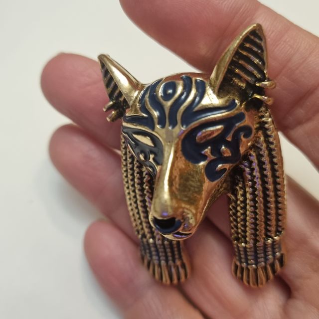 Broche Dios Anubis. NUEVO