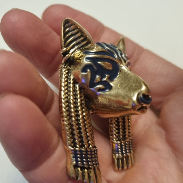 Broche Dios Anubis. NUEVO