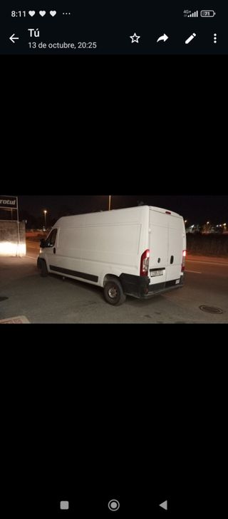 Mudanzas y portes furgoneta grande