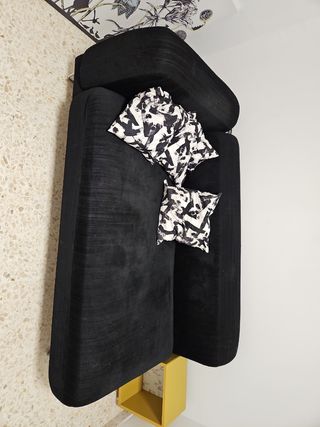 Sofá negro desenfundable