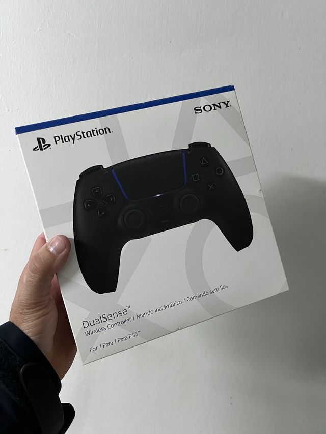 caja mando ps5 negro