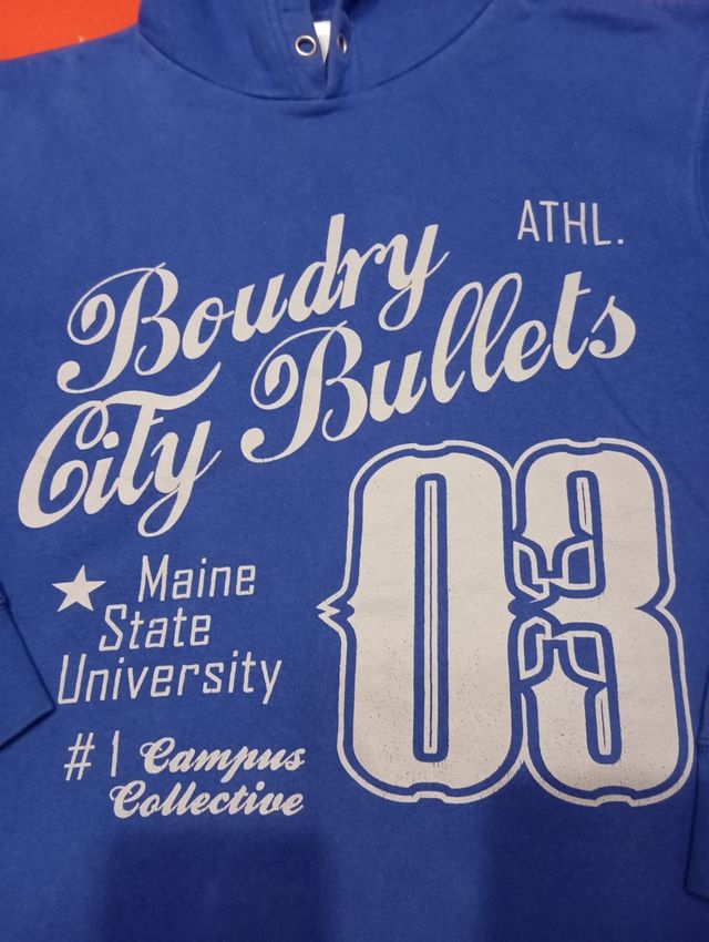 Sudadera con capucha de cya