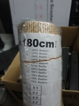 Estor enrollable de bambú