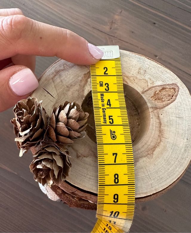 Porta candela in legno