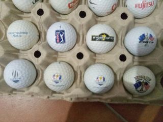 Bolas de golf con logos
