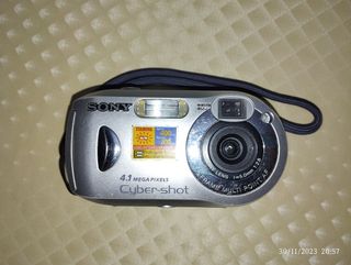 Cámara fotos Sony digital vintage