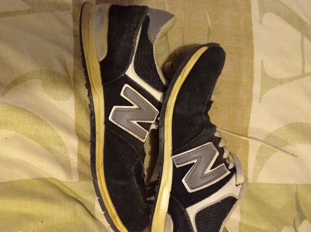 Tênis de marca New Balance n:39